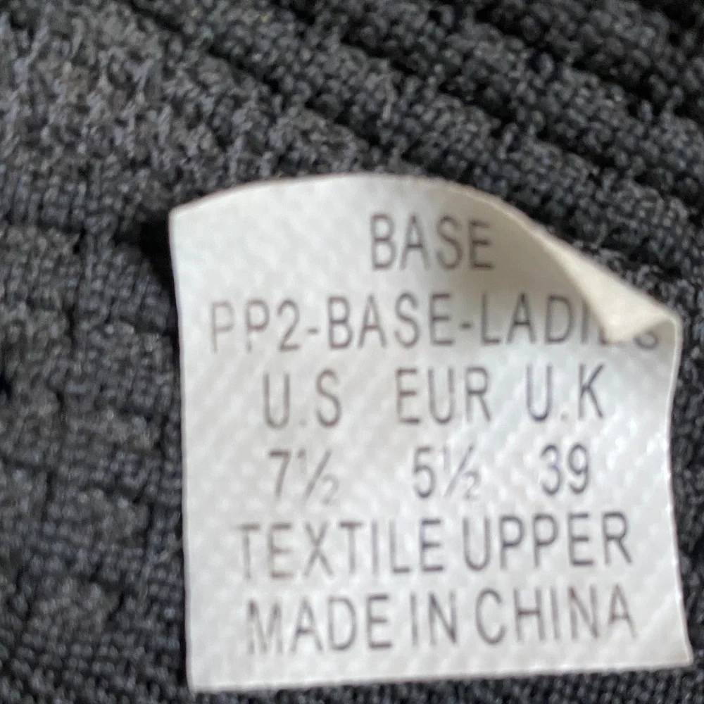 PONY Black Athletic Shoes - Picture 5 of 6